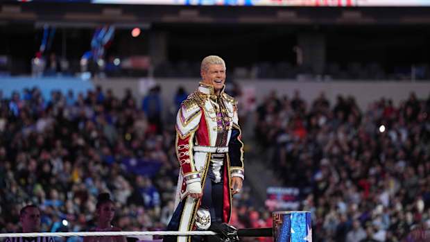9b414efa-2706-44a5-80b4-61ce41de57b6-USP_Wrestling__WWE_Wrestlemania_Night_2_2